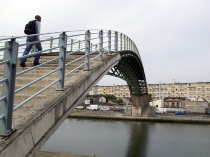 Passerelle de la Fraternit, Aubervilliers, Paris, 13 June 2010